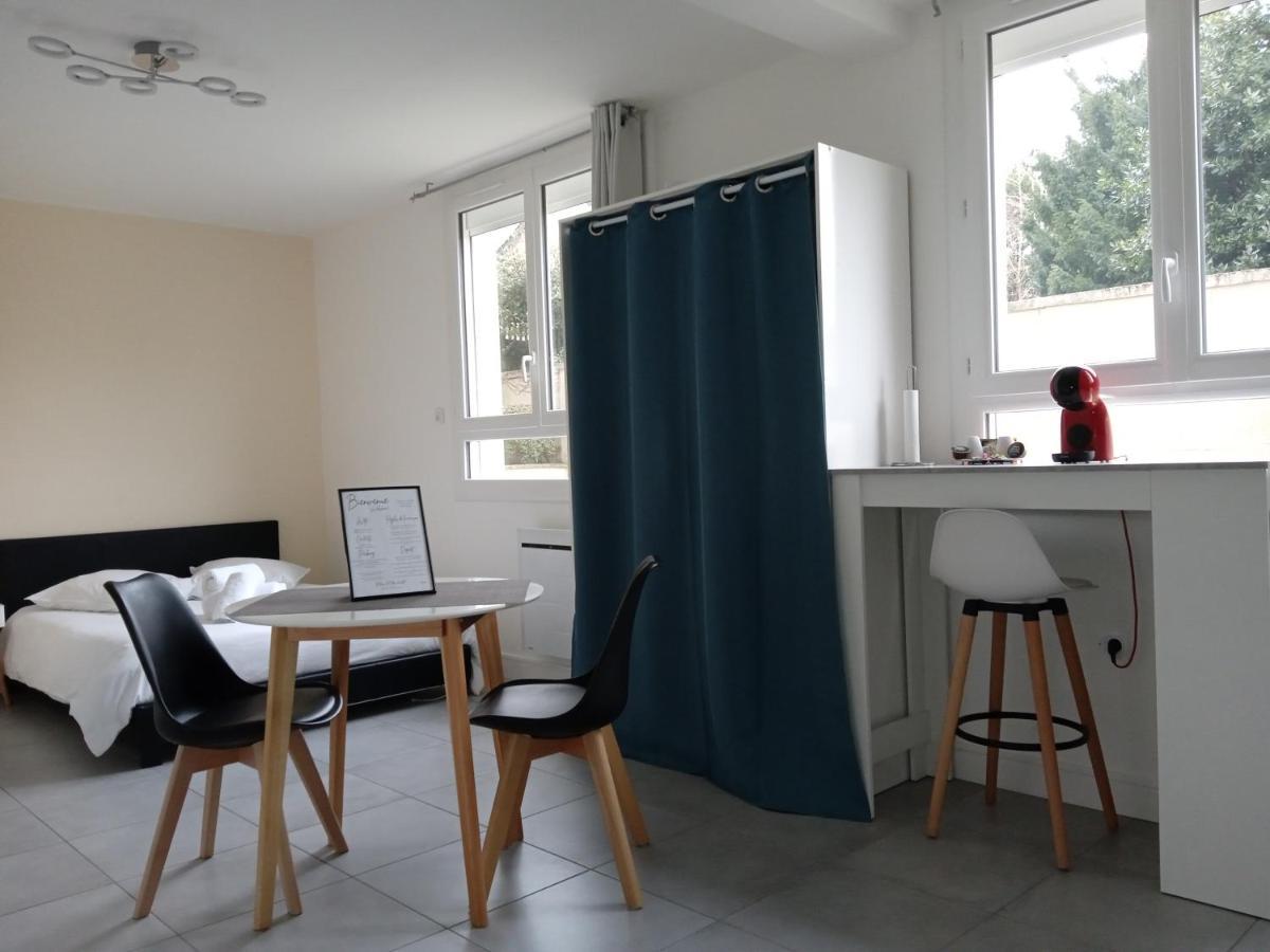 Studio Cosy Dans Residence Calme Et Privee Le Mans Ruang foto